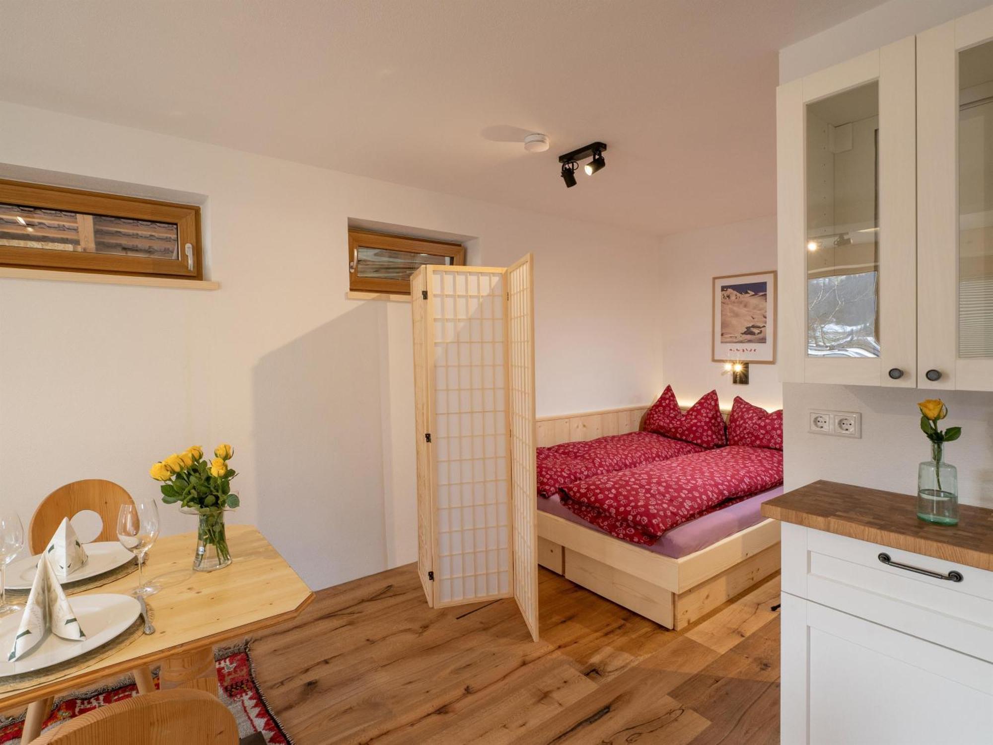 Latina II Apartment Вестендорф Екстериор снимка